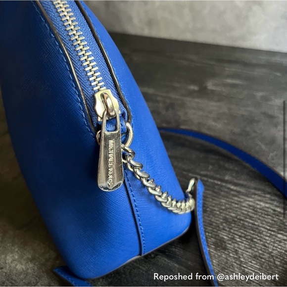 Michael Kors NWOT beautiful blue satchel - Picture 3 of 8